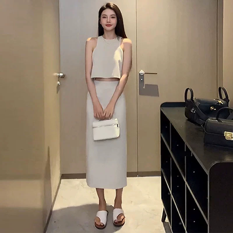 49189325373736|49189325406504|49189325439272