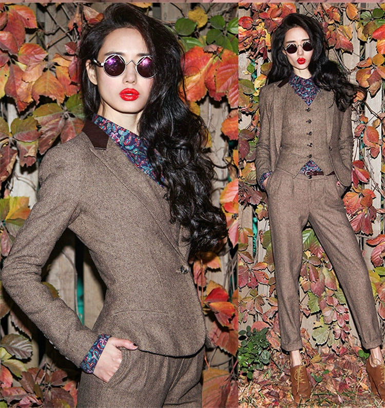 Casual Silm Slimming and Short Retro Woolen Vest