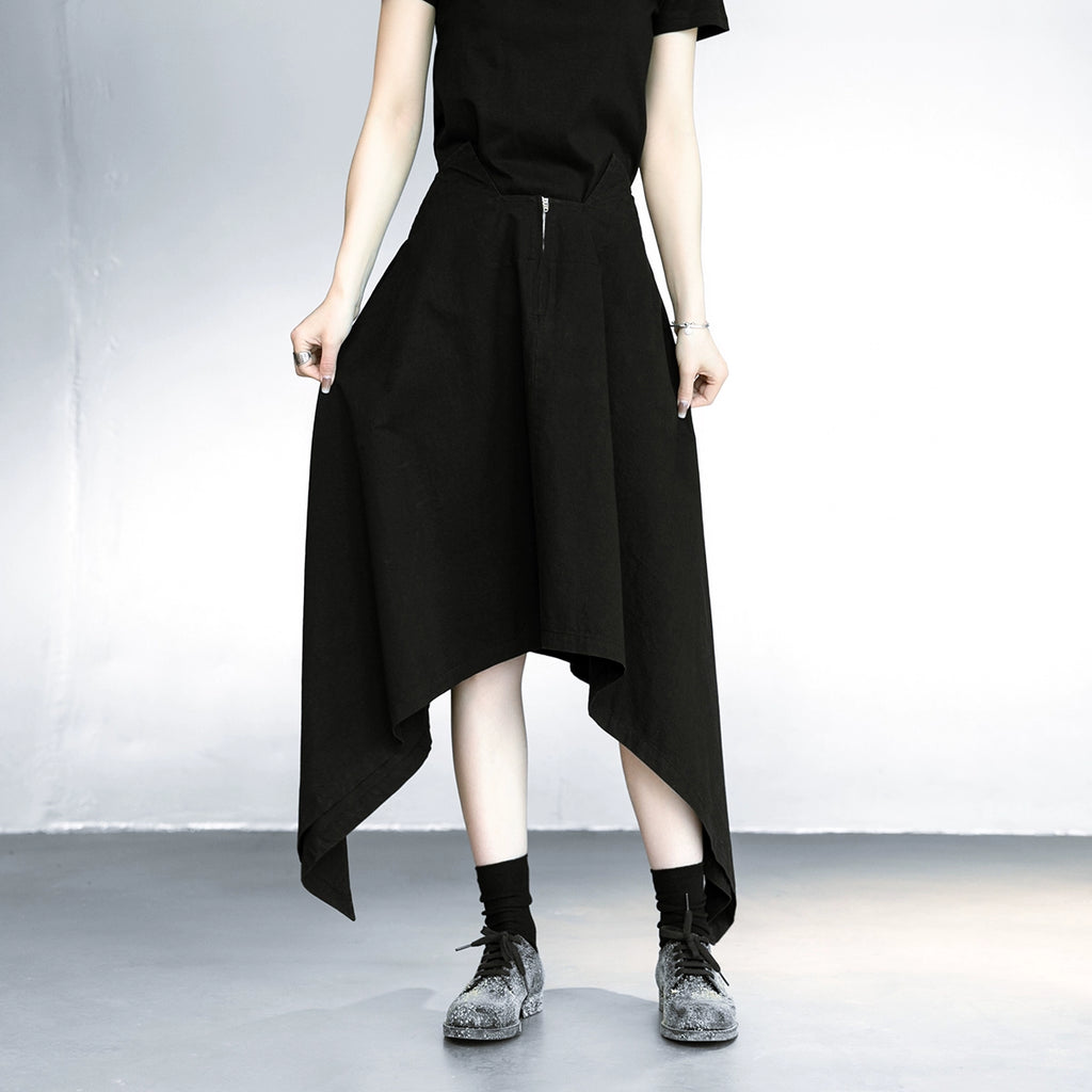 Simple Black Irregular with Personality Skirt