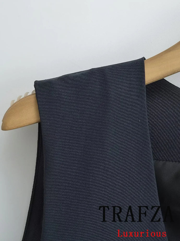 TRAFZA Casual Office Lady Blazer Women Solid V Neck Pockets Sleeveless Single Breasted Long Jacket Fashion 2024 Spring Coats