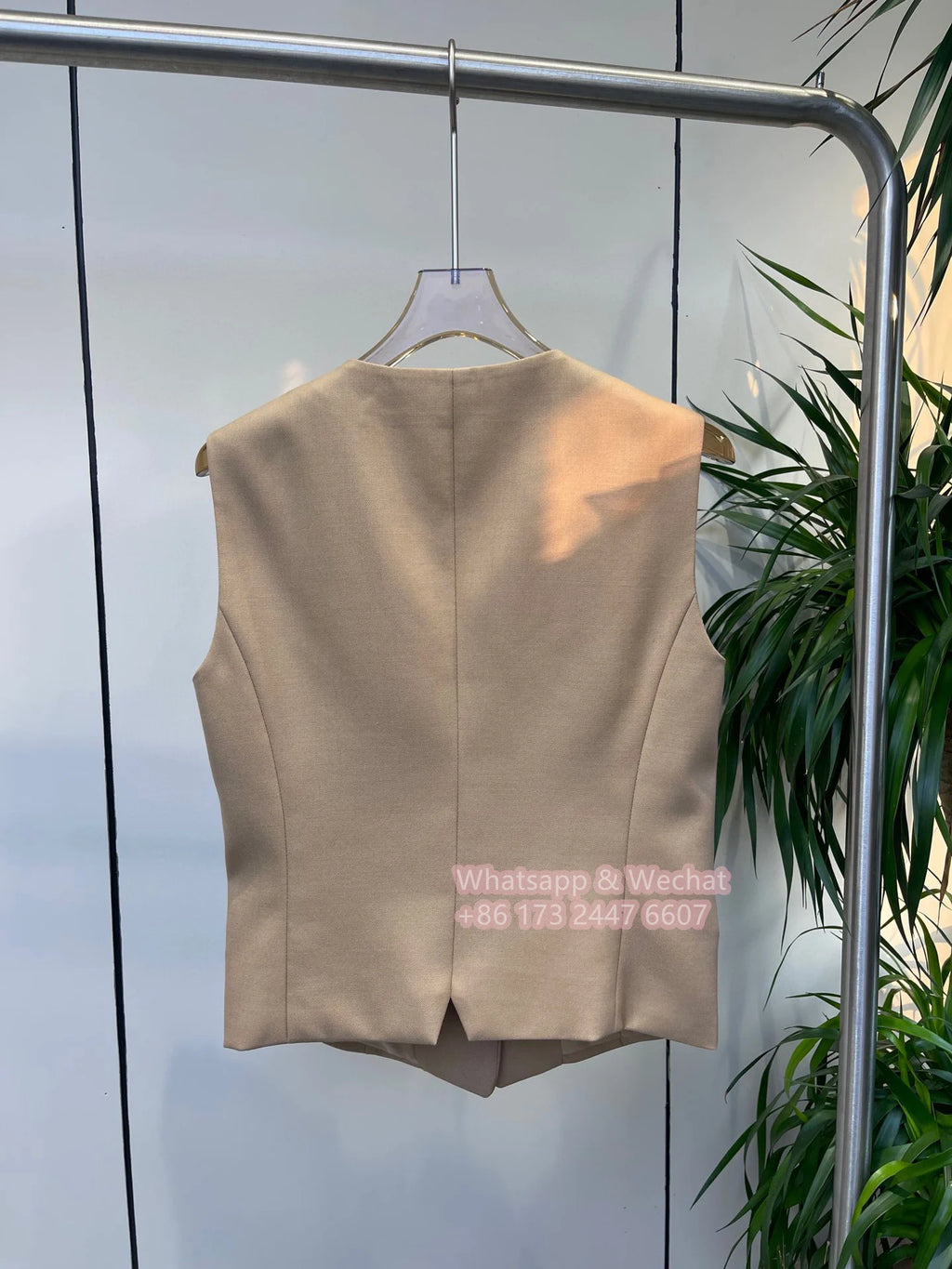 Th*e0ry Women Vest Jacket Wool V-Neck Sleeveless Buttons Solid Color Casual Office Lady Tops Elegant Luxury Single Breated